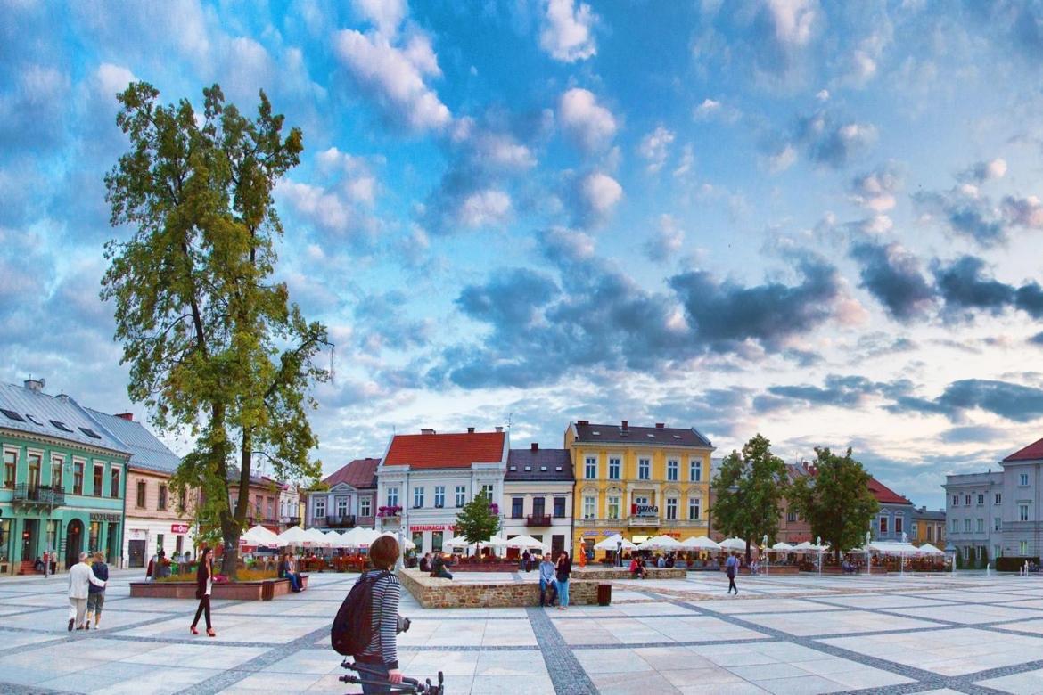 Onrest Hostel Centrum Zytnia 8 Faktvat Кельце Екстер'єр фото
